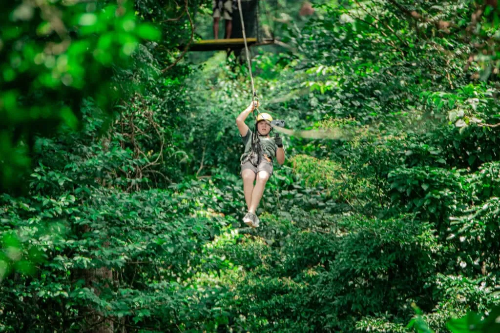Trip Search Result 12 happy customer on canopy tour.jpg