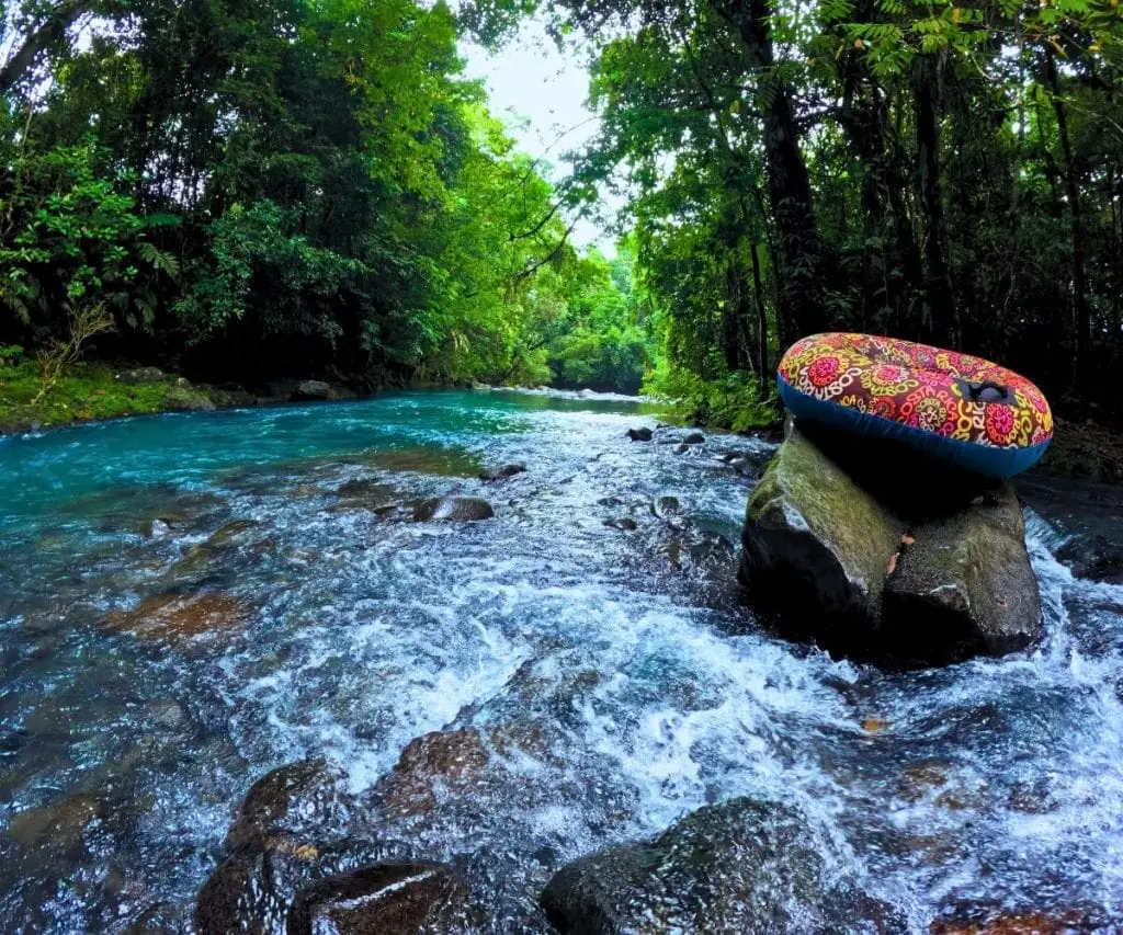 Ergebnis der Reisesuche 18 tubing adventure rio celeste costa-rica