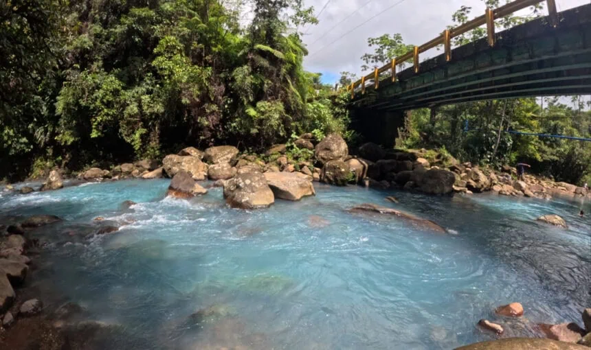 L'évasion locale authentique : La piscine naturelle Rio Celeste 8 L’évasion locale authentique : La piscine naturelle Rio Celeste