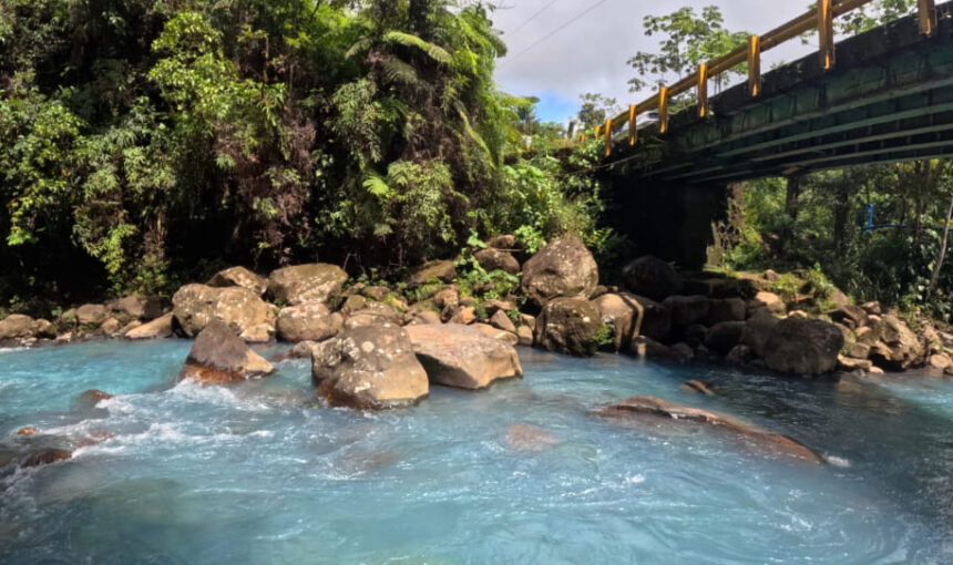Natural Pool Rio Celeste Swimming Guide (Including Free Access) 9 Natural Pool Rio Celeste Swimming Guide (Including Free Access)