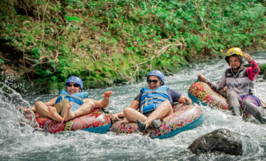 moises guide adventure