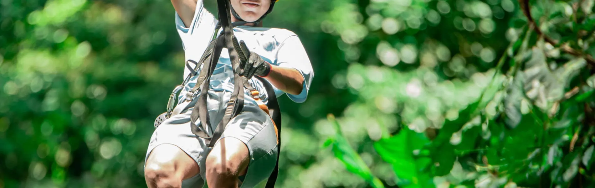 safety gear for zipline tour rio celeste aventuras.jpg